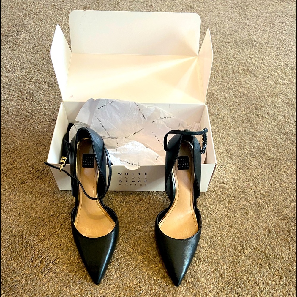 White House Black Market size 9 Heels